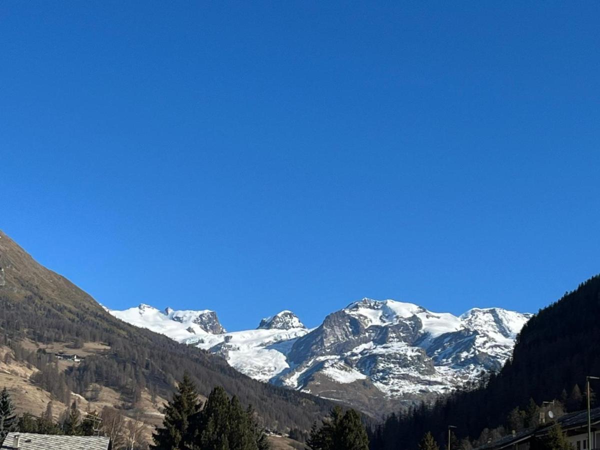 The Snow - Appartamento Panoramico Con Balcone Champoluc Extérieur photo